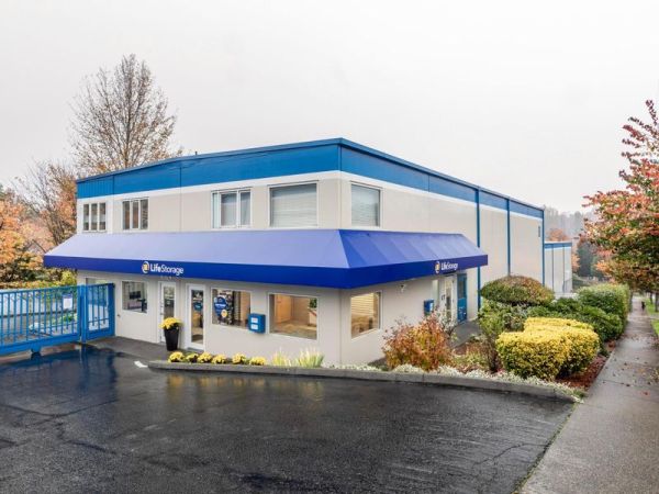 Extra Space Storage - 3543 - Seattle - SW Yancy St
