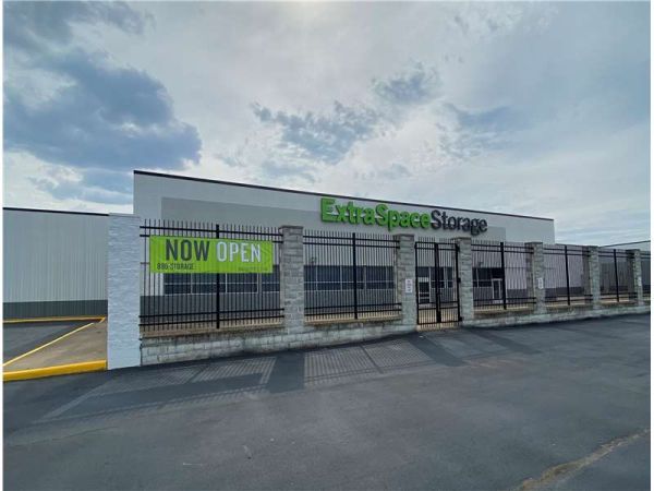 Extra Space Storage - 7514 - Euclid - Babbitt Rd