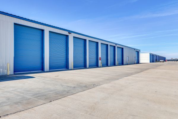 Mini Mall Storage - Salina - Foxboro Dr