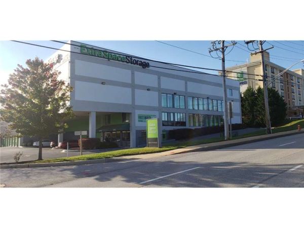 Extra Space Storage - 8546 - Cockeysville - York Rd