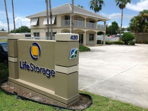 Extra Space Storage - 3402 - Port St Lucie - Peacock Blvd
