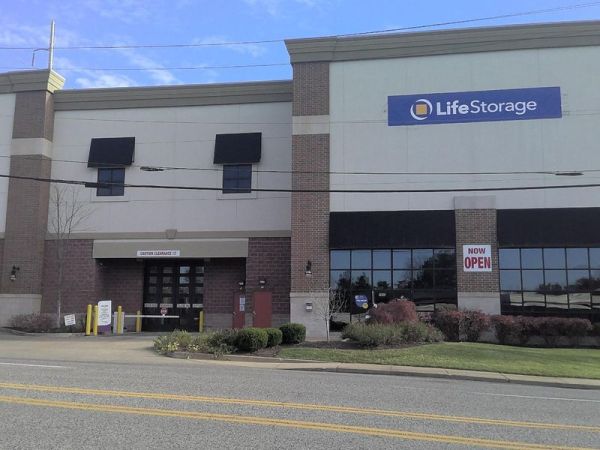 Extra Space Storage - 3744 - St Louis - Big Bend Rd