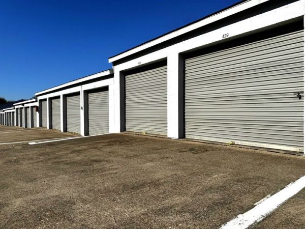 Extra Space Storage - 6682 - Euless - N Main St