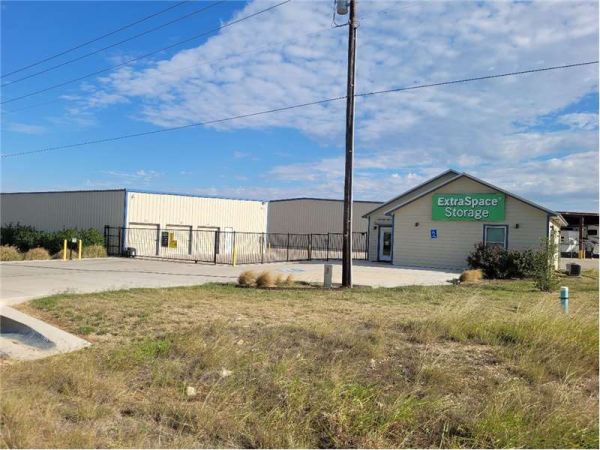 Extra Space Storage - 7989 - Belton - Paddy Hamilton Rd