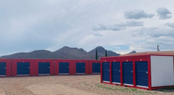 Big Flag Storage