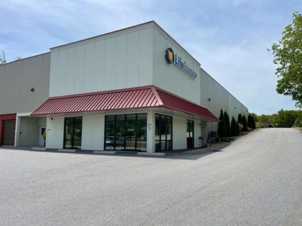 Extra Space Storage - 3653 - Goffstown - Tatro Dr