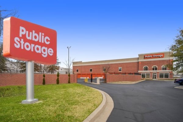 Public Storage - Capitol Heights - 800 Ritchie Rd