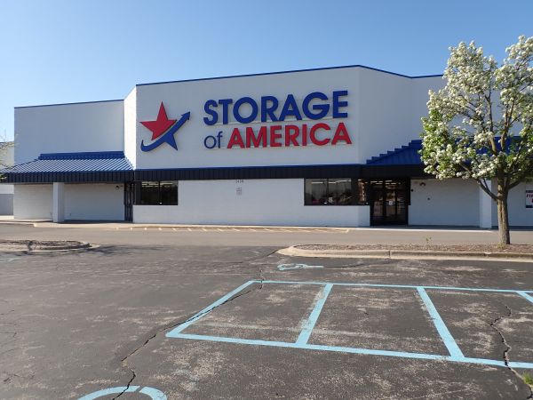 Storage of America - Gratiot
