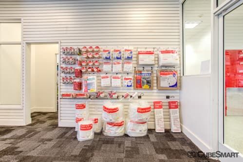 CubeSmart Self Storage - Miami - 19500 W Dixie Hwy