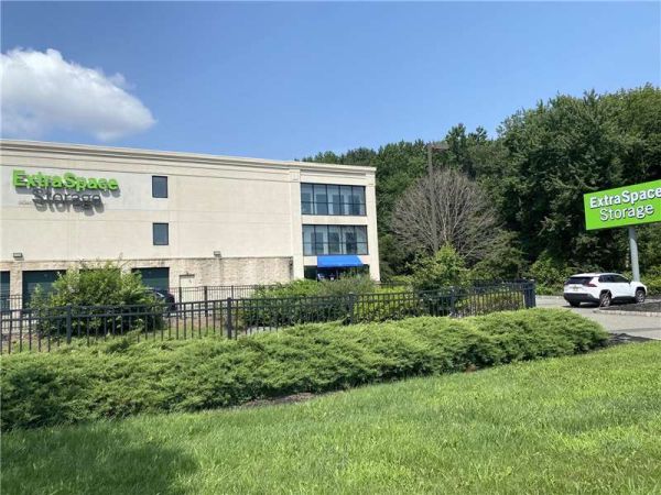 Extra Space Storage - 3356 - Piscataway - New Brunswick Ave.