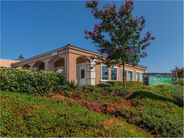 Extra Space Storage - 1893 - Roseville - Foothills Blvd