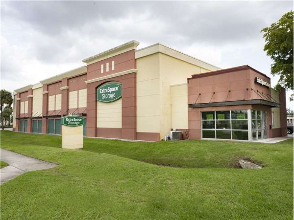 Extra Space Storage - 1068 - Margate - N State Rd 7