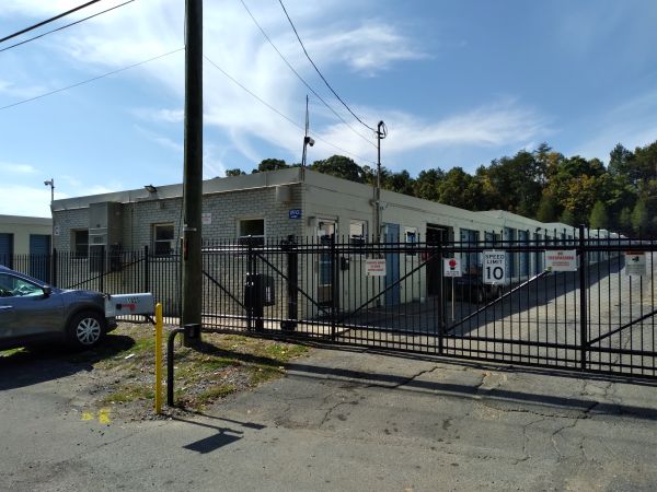 Winter's Storage - Kingsport